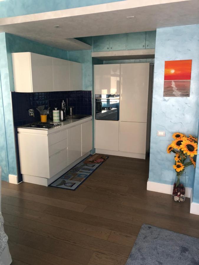 E&C Suites Roma Lido di Ostia Zewnętrze zdjęcie